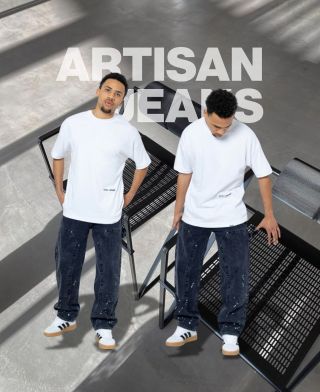 BLUGI ARTISAN Croială carpenter, negru spălat deschis, buzunare exact unde trebuie. Libertate fără compromisuri de stil....